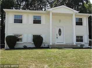 12916 Kerrydale Rd, Woodbridge, VA 22193