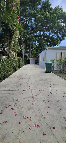 5320 SW 5th St #2 Photo 1