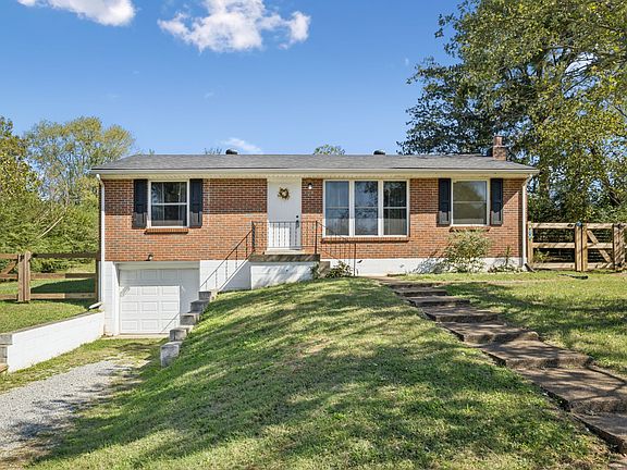 2nd image of 24 Garth Dr