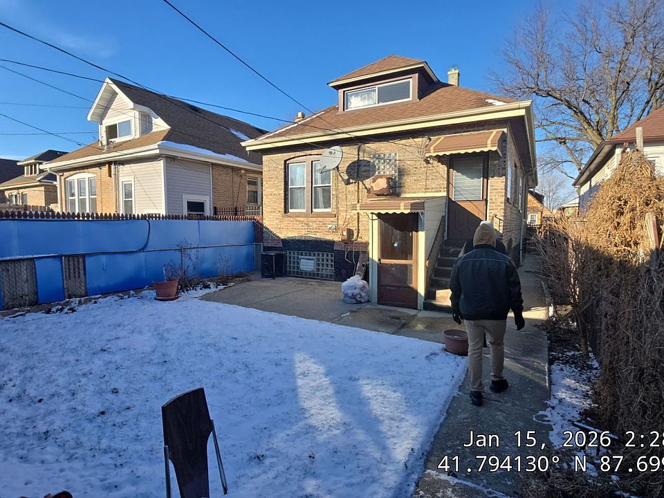 1st image of 3025 W 54th Pl