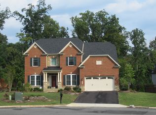 5305 Woodland Estates Way, Springfield, VA 22151