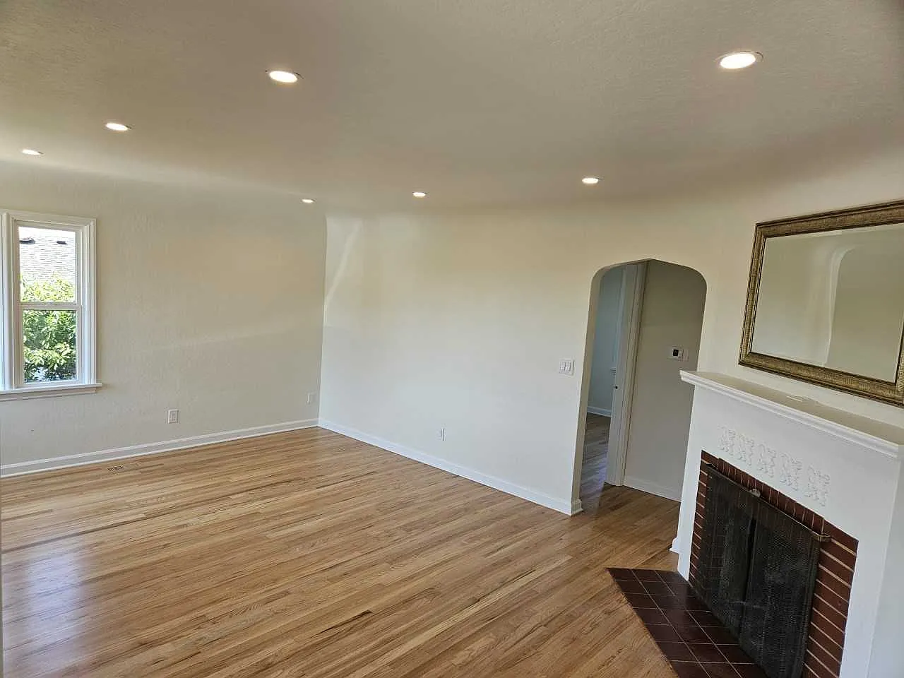 2 bed, 2142 sqft, $3,700 — Photo 2