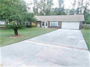 402 E Bay Ave, Kingsland, GA 31548
