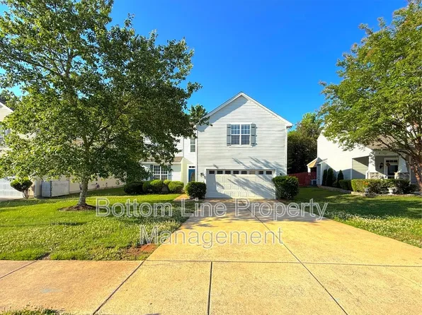 13518 Quiet Stream Ct, Charlotte, NC 28273