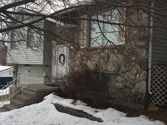 3rd image of 862 N Highland Blvd