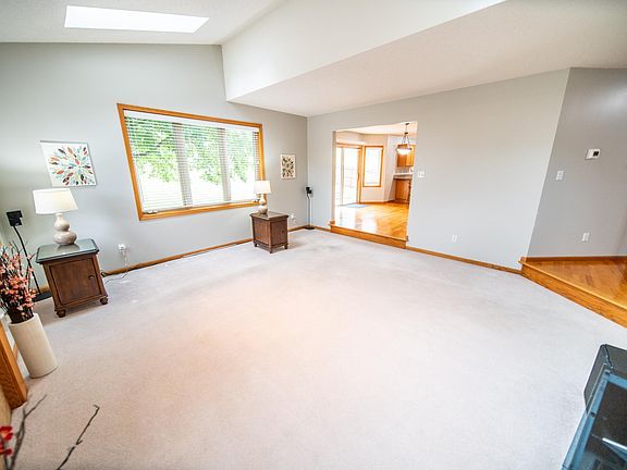 4th image of 2505 Boulder Ridge Ln NW