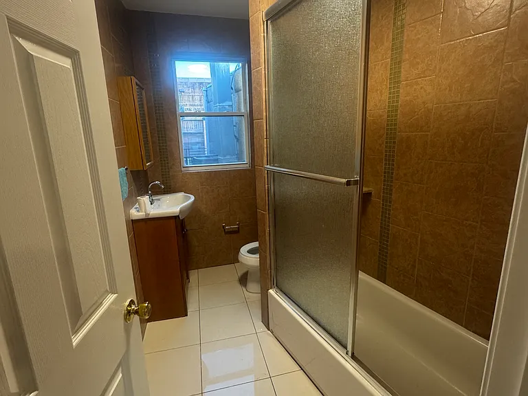 1941 E Passyunk Ave #2 — Photo 12