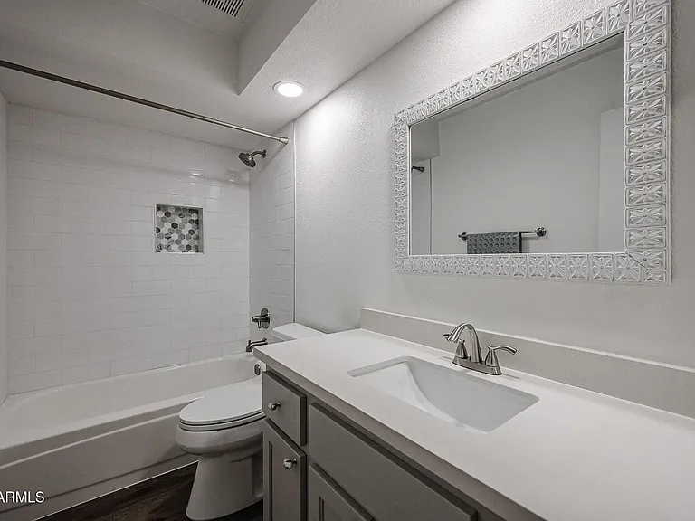 26033 S Hollygreen Dr — Photo 27