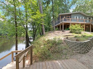 1296 Mallard Roost Dr, Burgaw, NC 28425