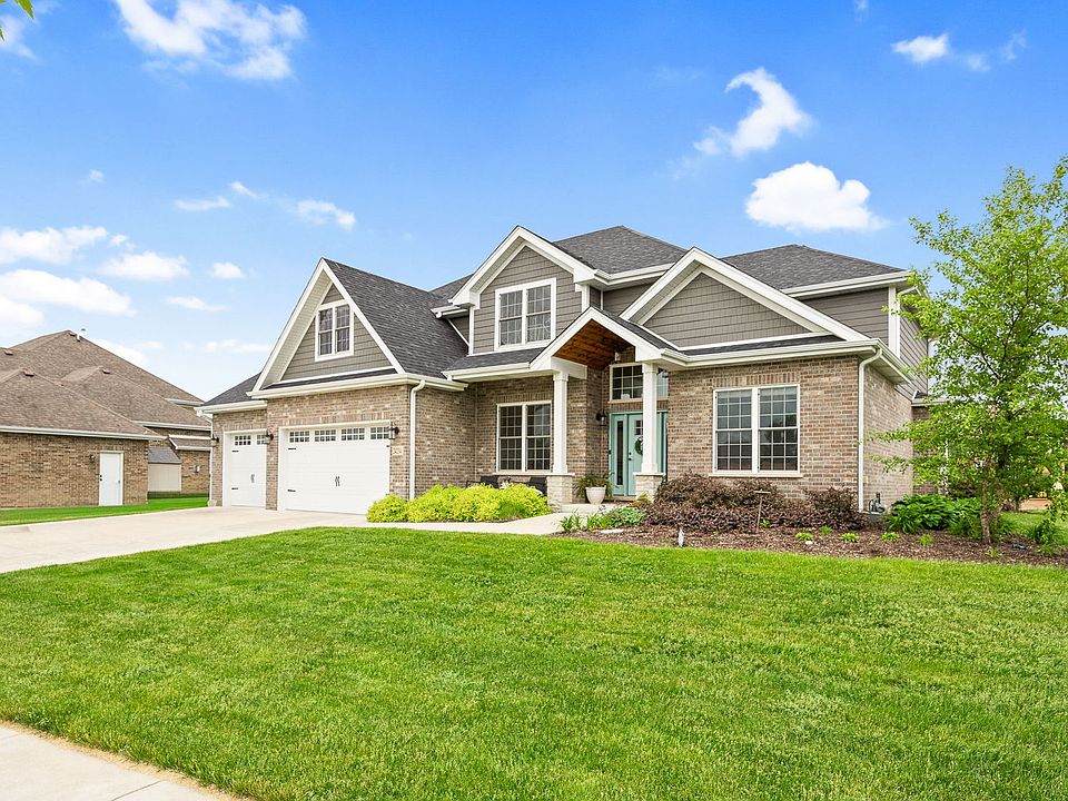 1st image of 24234 S Sunset Lakes Dr