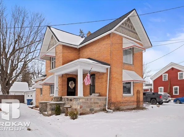 311 N State Rd, Davison, MI 48423