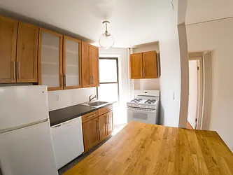 Rented by Roselyn  Fortuna LLC