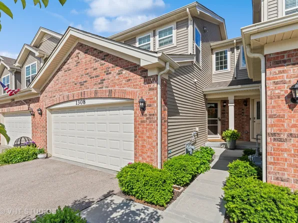 1308 Prairie View Pkwy, Cary, IL 60013