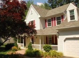 907 Leafy Hollow Cir, Mount Airy, MD 21771