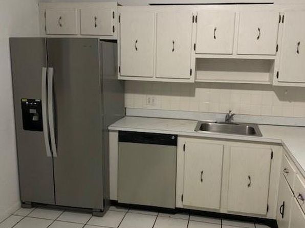 4131 Stirling Rd APT 304