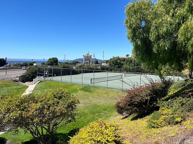 380 Foothill Rd — Photo 26