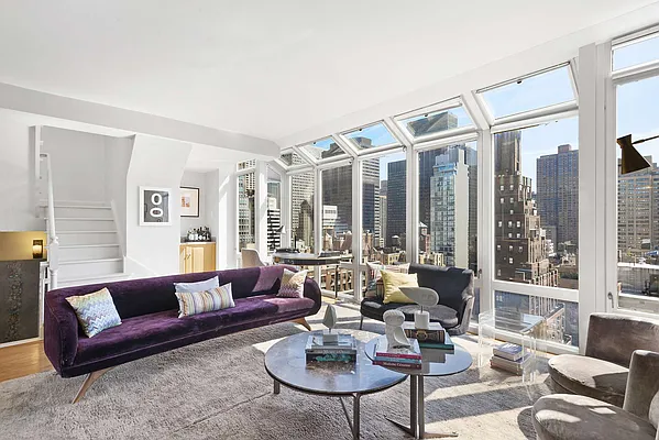 Sold by Compass | media 3