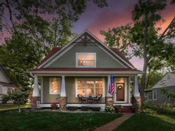 4854 Cook Ave, White Bear Lake, MN 55110