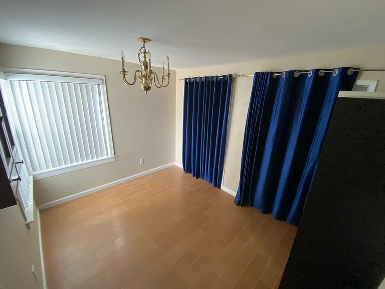 10695 Chinon Cir — Photo 6