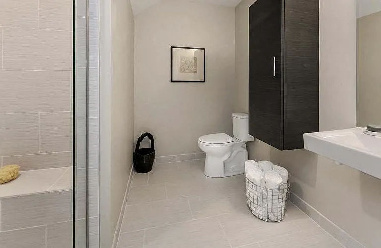 HIGHPOINT Clarendon Hills — Photo 18