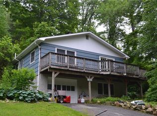 16 Nashua Rd, Putnam Valley, NY 10579
