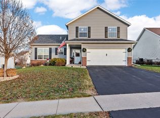 2925 Edgebrooke Dr, Marion, IA 52302
