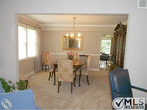 FORMAL DINING RM