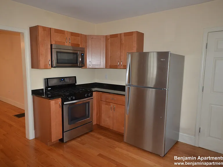74 Brooks St #21 — Photo 22