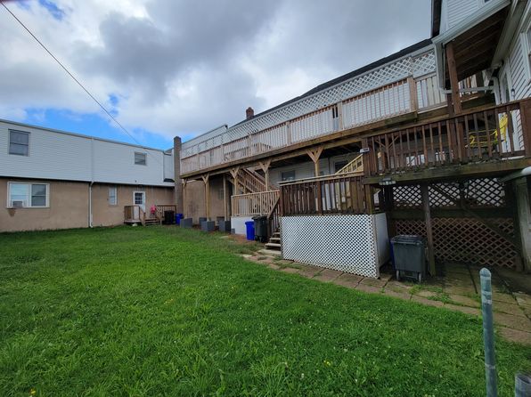 727 Emerald Ct
