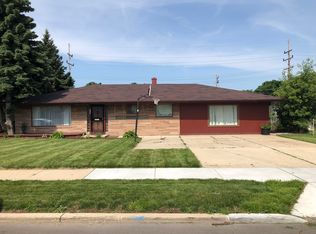 5745 N 76th St, Milwaukee, WI 53218