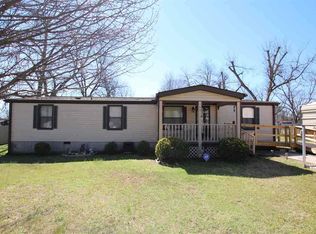 145 Roger Dr, Byron, GA 31008