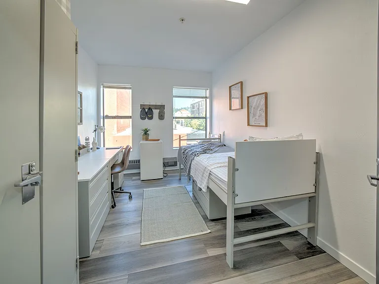 SHARED & PRIVATE Dorm Style Units Available at The Telegraph Commons! 2 blocks from UCB! — Photo 20