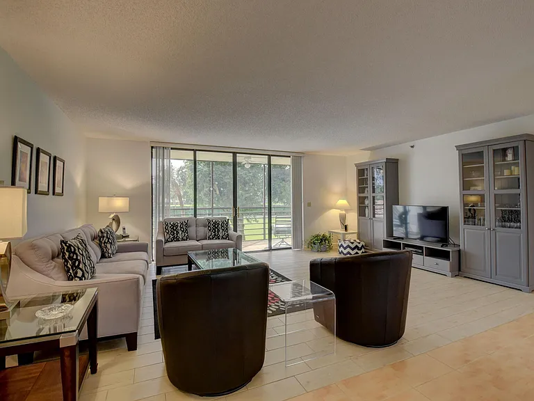 7194 Promenade Dr #202 — Photo 6
