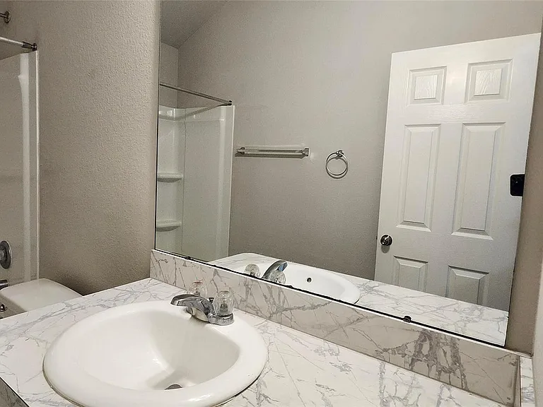 23406 Briarstone Harbor Trl — Photo 13
