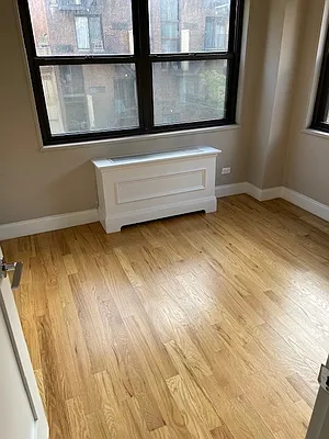 Rented by UES Management | media 9