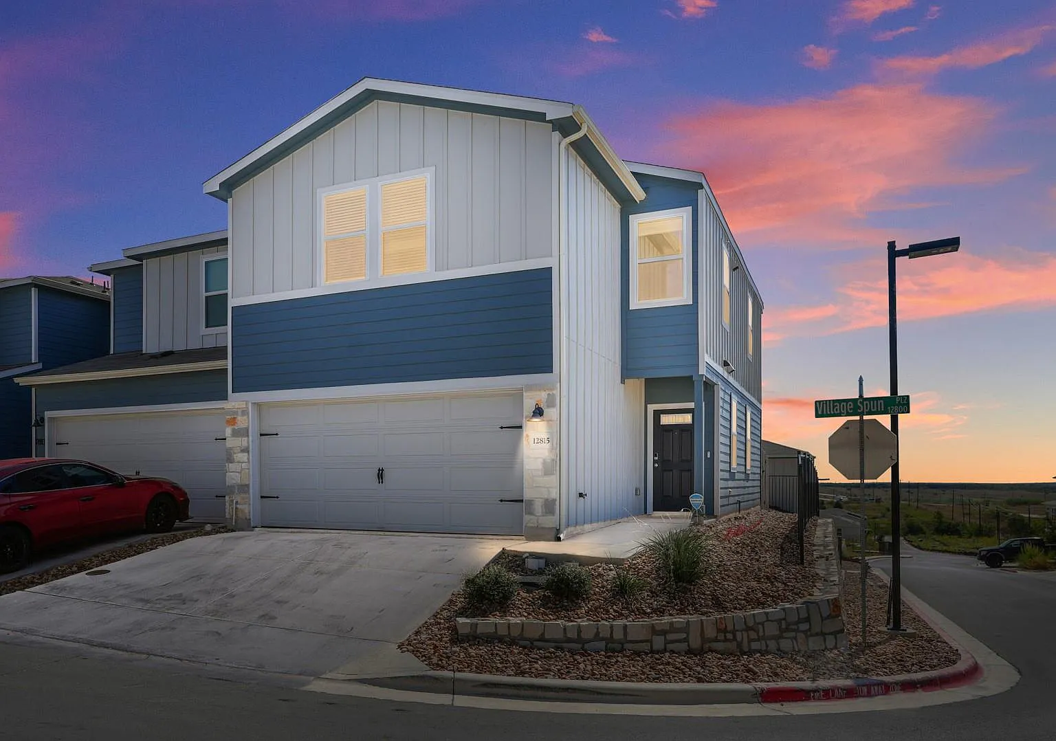 3 bed, 2.5 bath, 1713 sqft, $2,250 — Photo 1
