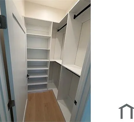 10558 Debra Ave — Photo 2