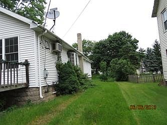 2nd image of 116 Sanders Rd