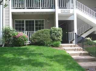 1140 Sycamore Ln, Mahwah, NJ 07430