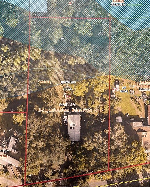 2nd image of 1237 Veech Rd