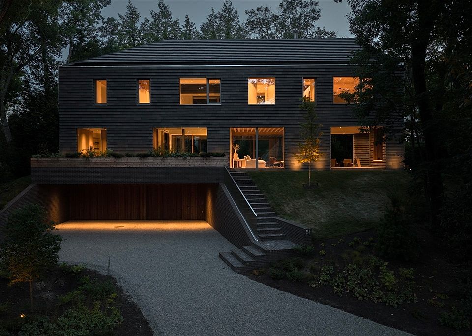 1st image of 45 White Oak Rd