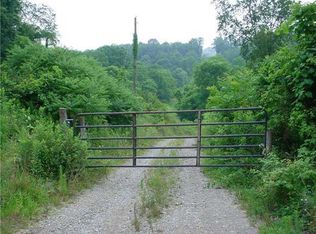 182 Penn Adamsburg Rd, Jeannette, PA 15644