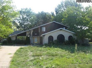 16493 Prospect Rd, Strongsville, OH 44149