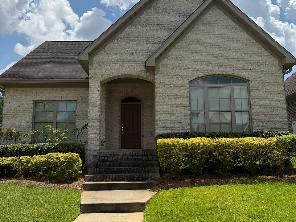 201 Kelso Ln