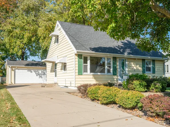 3938 56th St, Des Moines, IA 50310