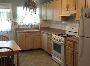 8 Fontana St, Toms River, NJ 08757