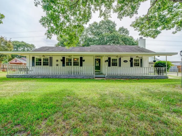 11906 Hamblin Rd, Cypress, TX 77429