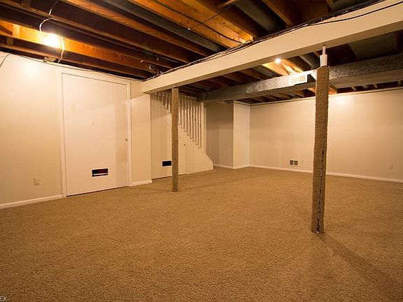 5th image of 5880 Dorrwood Dr