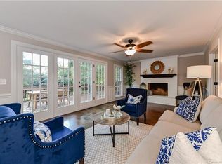 5404 Winsland Ln, Charlotte, NC 28277