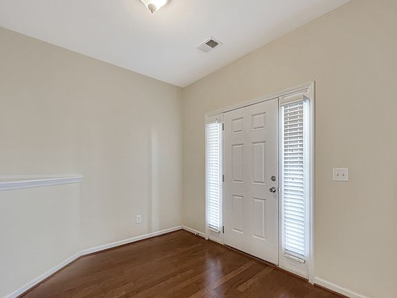 5th image of 134 Charlesfort Way